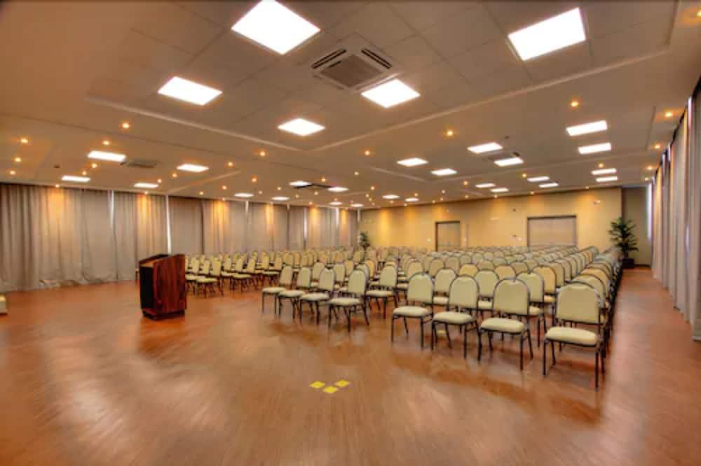 Bristol Portal Do Iguacu Curitiba Aeroporto Hotel Exterior photo